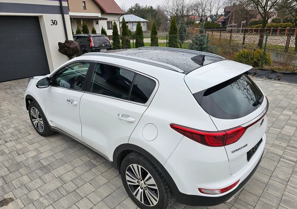 Kia Sportage cena 53200 przebieg: 143718, rok produkcji 2016 z Strzelce Krajeńskie małe 232